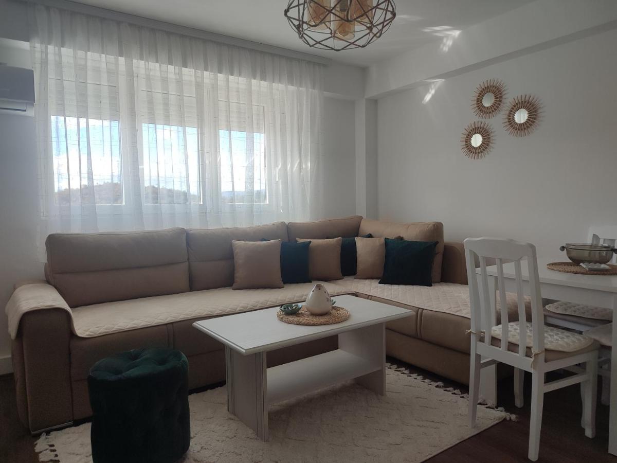 Apartman Dbb Нікшич Екстер'єр фото